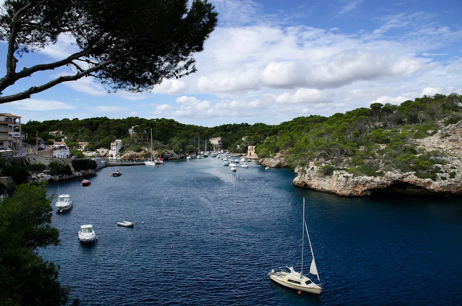 The harbor at Cala Figuera, Mallorca