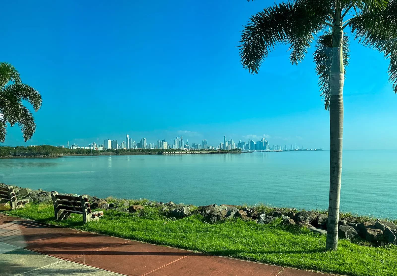 Photo: Terry Ott, CC BY 2.0 Panama City skyline