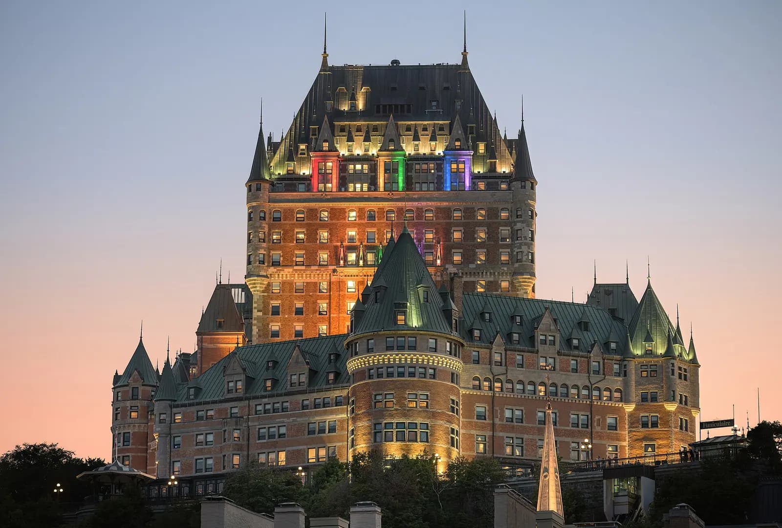 Photo: Wilfredor, CC0 Chateau Frontenac, Quebec City