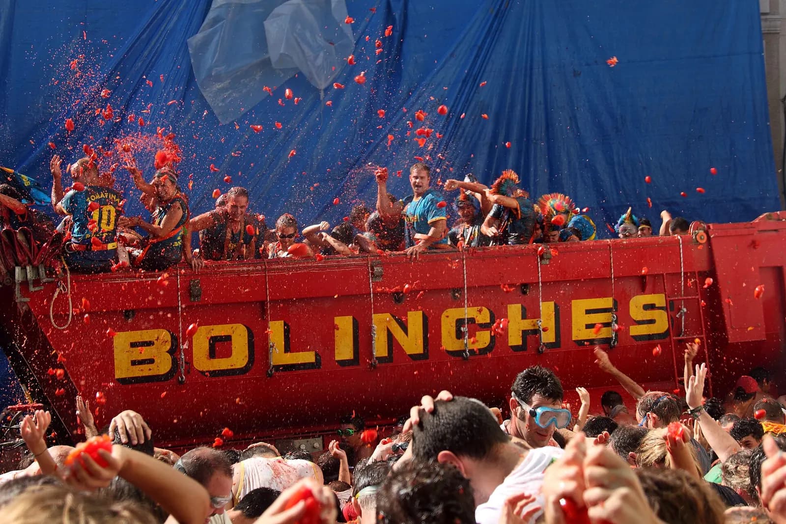 Photo: flydime, CC BY-SA 2.0 La Tomatina, Bunol, Spain