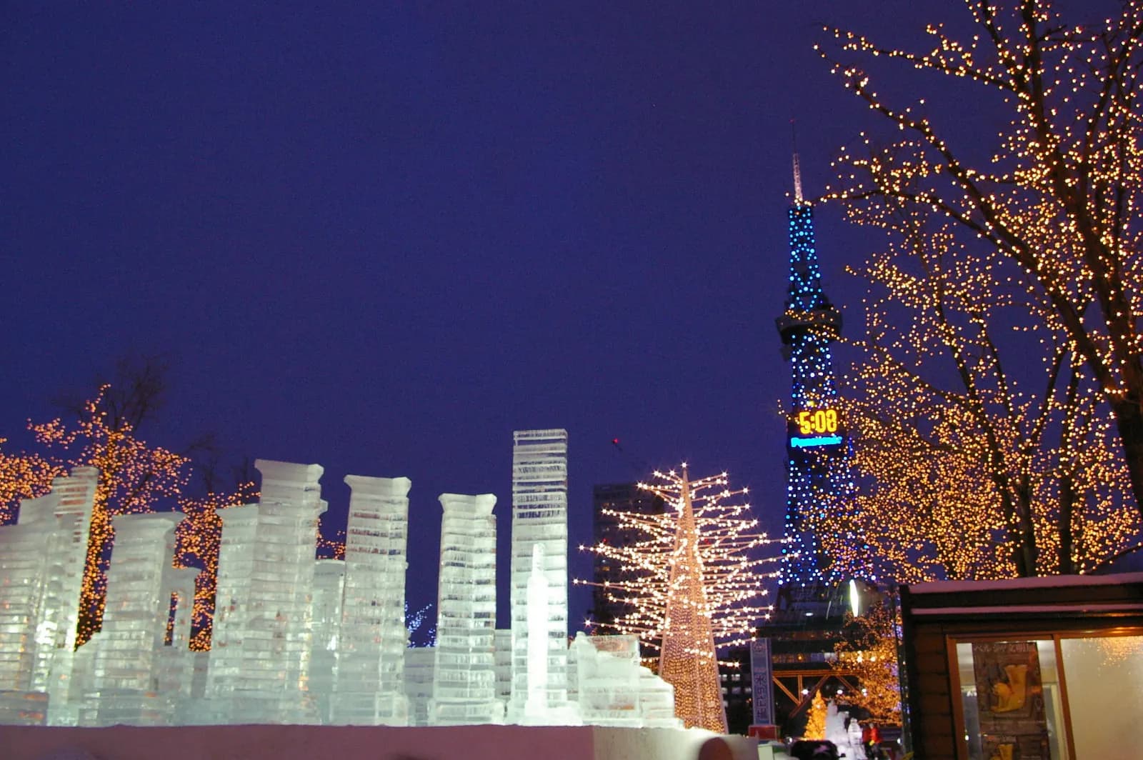 Photo: Materialscientist, CC BY-SA 3.0 Sapporo Snow Festival, Sapporo, Hokkaido, Japan